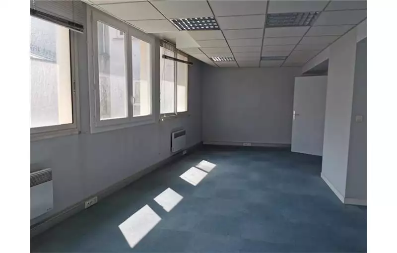 Location de bureau de 292 m² à Saint-Brieuc - 22000