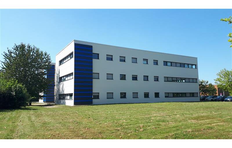 Location de bureau de 550 m² à Saint-Cyr-sur-Loire - 37540 photo - 1