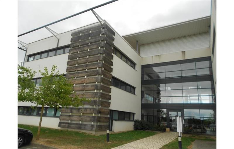 Location de bureau de 385 m² à Saint-Cyr-sur-Loire - 37540 photo - 1