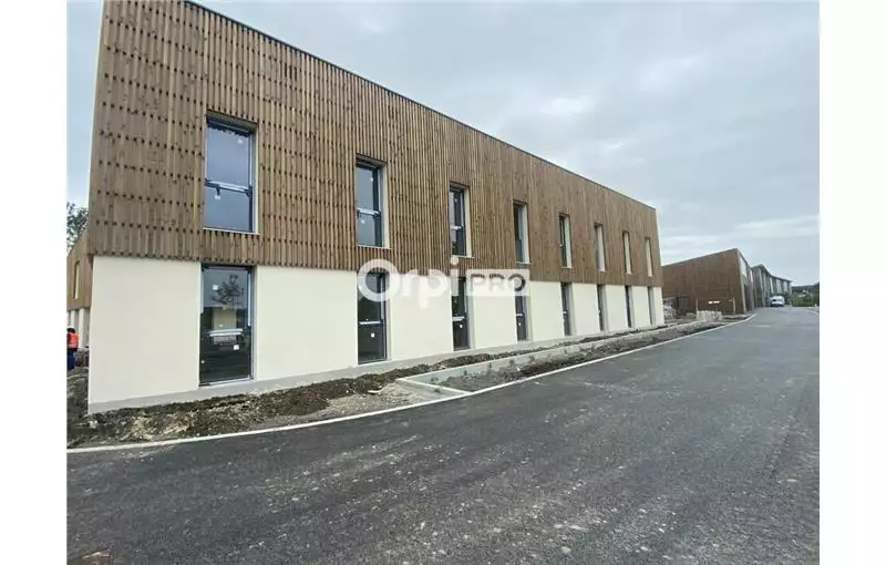 Location de bureau de 75 m² à Saint-Geours-de-Maremne - 40230