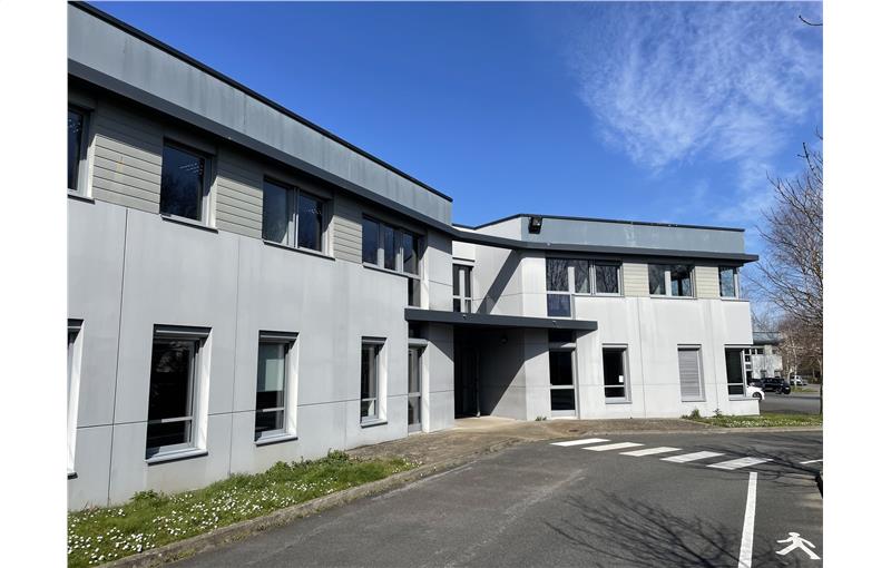 Location de bureau de 964 m² à Saint-Herblain - 44800 photo - 1