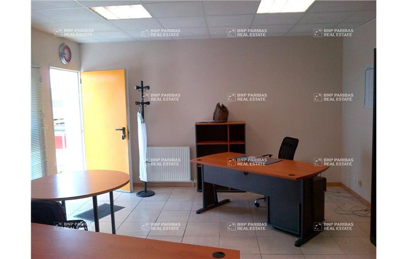 Location de bureau de 36 m² à Saint-Jean-le-Blanc - 45650 photo - 1