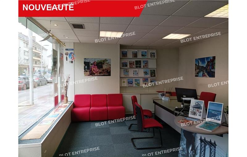 Location de bureau de 64 m² à Saint-Nazaire - 44600 photo - 1