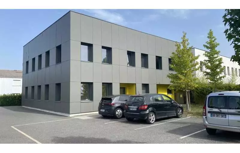 Location de bureau de 182 m² à Saint-Orens-de-Gameville - 31650