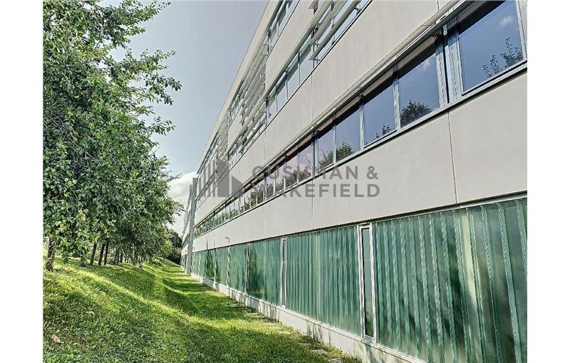 Location de bureau de 837 m² à Schiltigheim - 67300 photo - 1