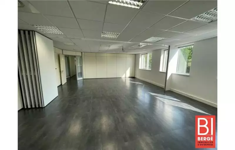 Location de bureau de 205 m² à Sophia Antipolis - 06560