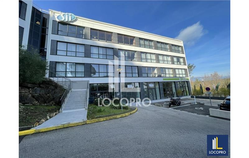 Location de bureau de 190 m² à Sophia Antipolis - 06560 photo - 1
