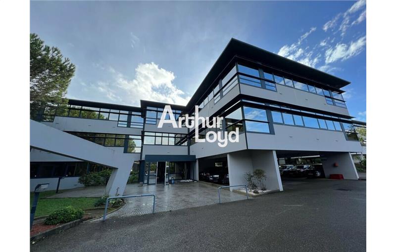 Location de bureau de 508 m² à Sophia Antipolis - 06560 photo - 1