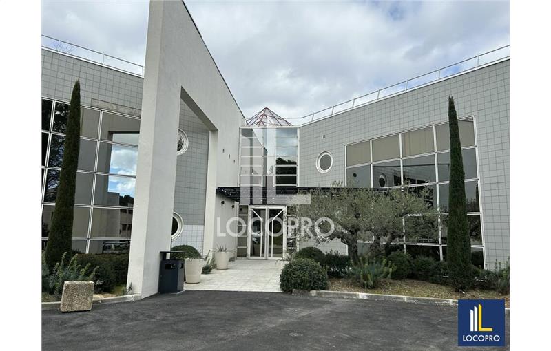 Location de bureau de 166 m² à Sophia Antipolis - 06560 photo - 1