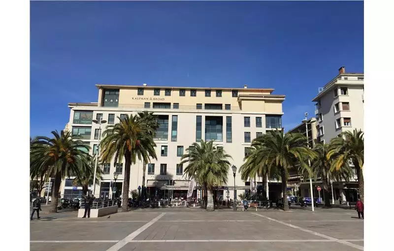 Location de bureau de 150 m² à Toulon - 83000