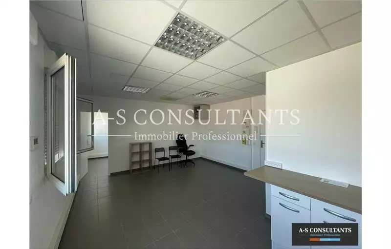 Location de bureau de 88 m² à Valence - 26000