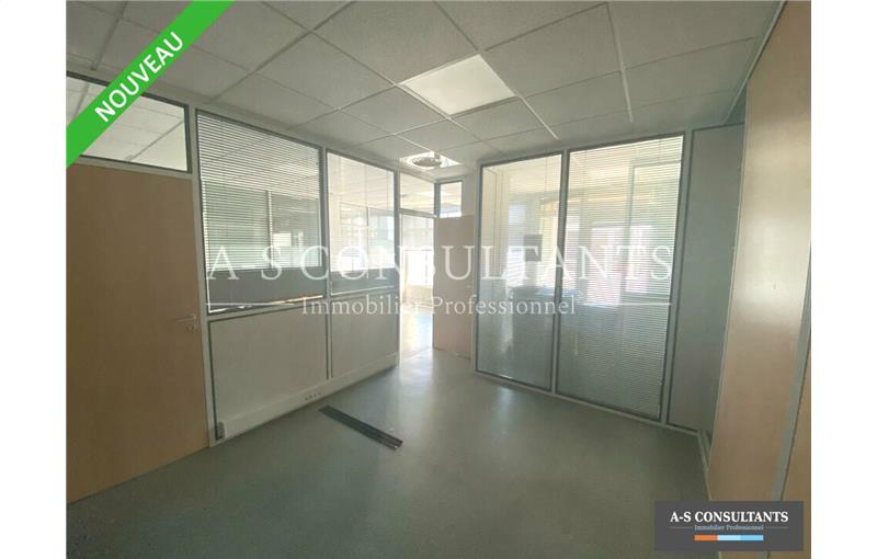 Location de bureau de 160 m² à Valence - 26000 photo - 1