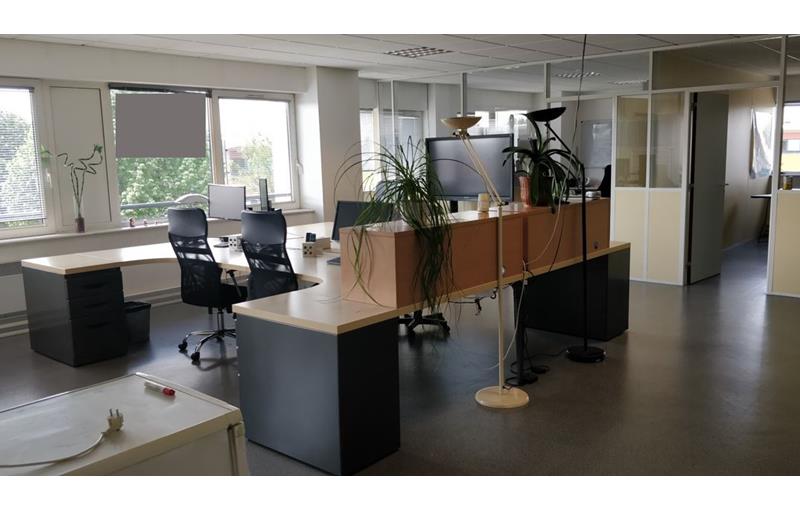 Location de bureau de 260 m² à Valenciennes - 59300 photo - 1