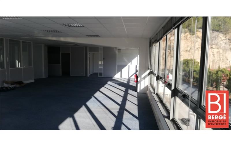 Location de bureau de 110 m² à Vallauris - 06220 photo - 1