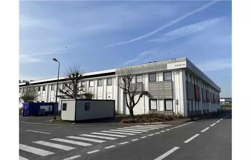 Location de bureau de 1279 m² à Villebon-sur-Yvette - 91140