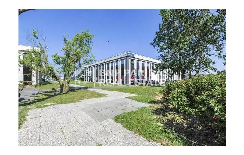 Location de bureau de 2566 m² à Villebon-sur-Yvette - 91140