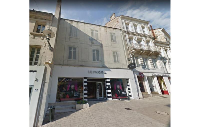 Location de local commercial de 342 m² à Angoulême - 16000 photo - 1