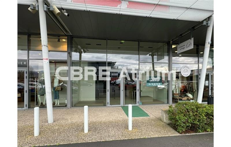 Location de local commercial de 149 m² à Aubière - 63170 photo - 1