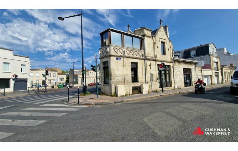 Location de local commercial de 121 m² à Bordeaux - 33000 photo - 1