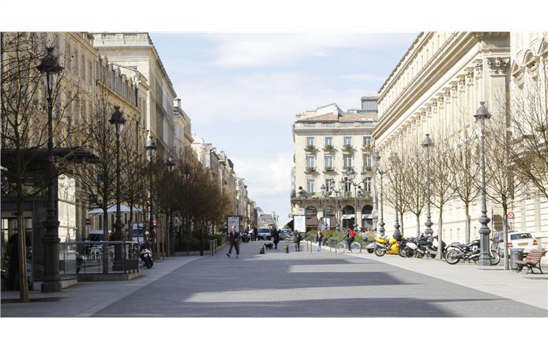 Location de local commercial de 167 m² à Bordeaux - 33000 photo - 1