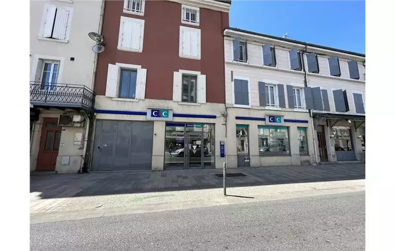 Location de local commercial de 236 m² à Bourg-lès-Valence - 26500