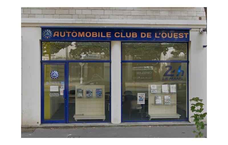 Location de local commercial de 45 m² à Caen - 14000 photo - 1