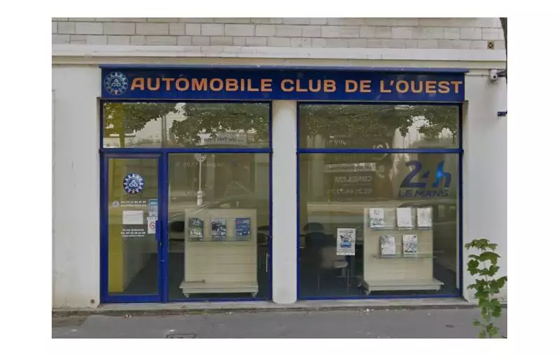 Location de local commercial de 45 m² à Caen - 14000