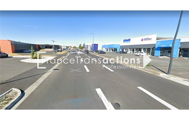 Location de local commercial de 170 m² à Castres - 81100 photo - 1