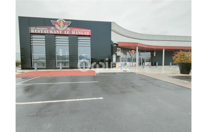 Location de local commercial de 950 m² à Cormontreuil - 51350 photo - 1