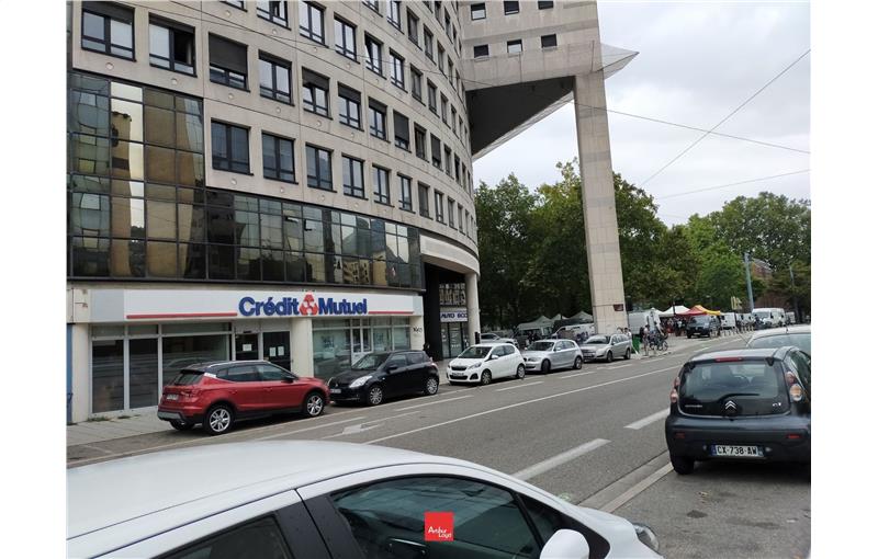 Location de local commercial de 64 m² à Grenoble - 38000 photo - 1
