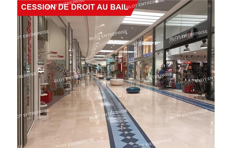 Location de local commercial de 135 m² à Guérande - 44350 photo - 1