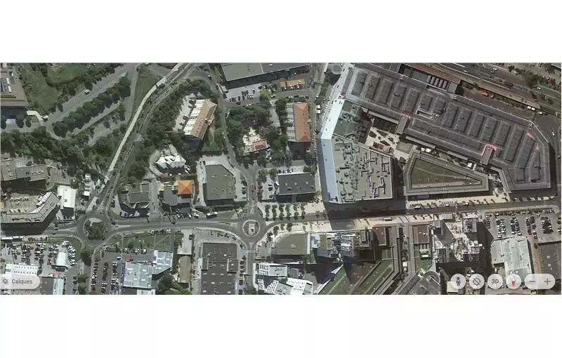 Location de local commercial de 285 m² à La Valette-du-Var - 83160