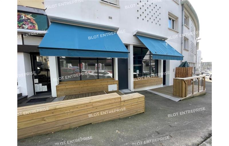 Location de local commercial de 90 m² à Lorient - 56100 photo - 1