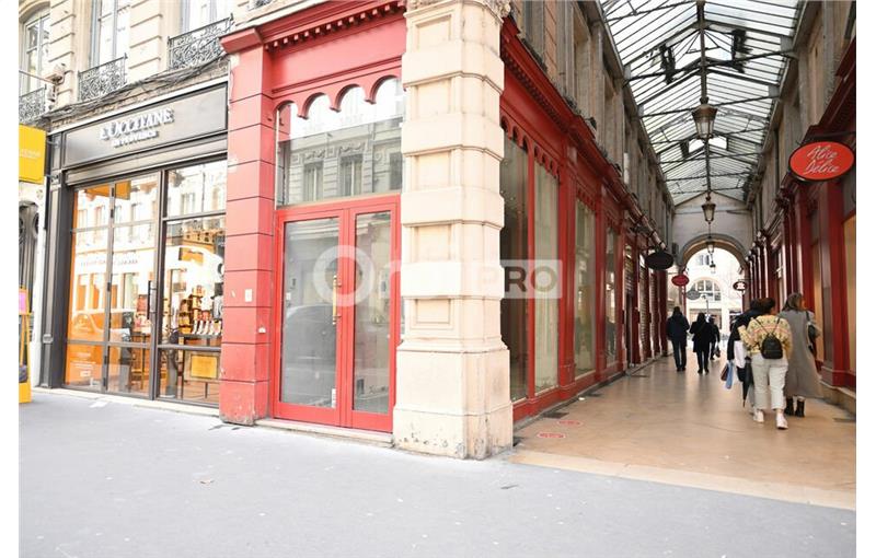 Location de local commercial de 105 m² à Lyon 2 - 69002 photo - 1