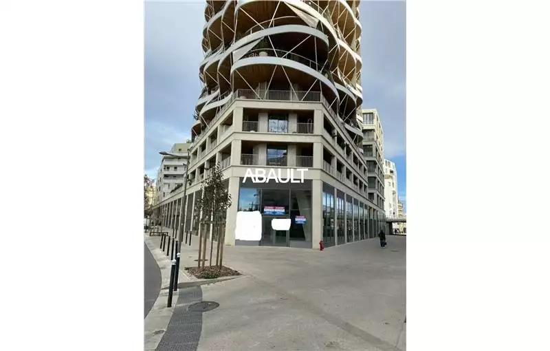 Location de local commercial de 290 m² à Montpellier - 34000