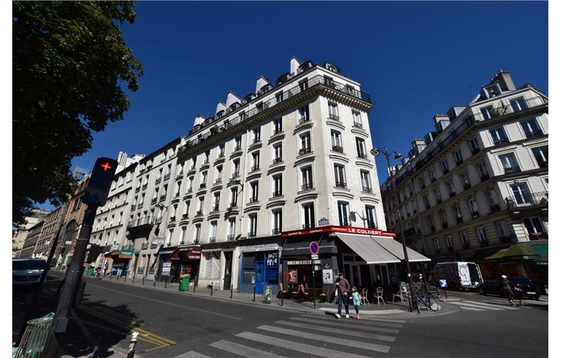 Location de local commercial de 39 m² à Paris 10 - 75010 photo - 1