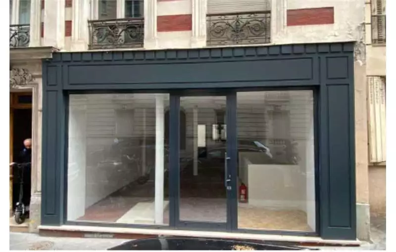 Location de local commercial de 70 m² à Paris 12 - 75012