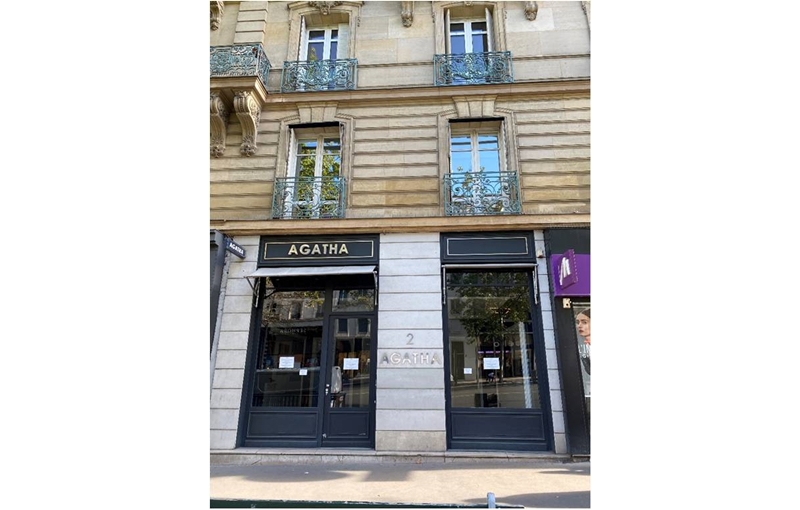 Location de local commercial de 47 m² à Paris 17 - 75017 photo - 1