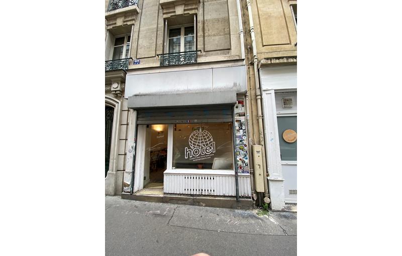 Location de local commercial de 29 m² à Paris 18 - 75018 photo - 1
