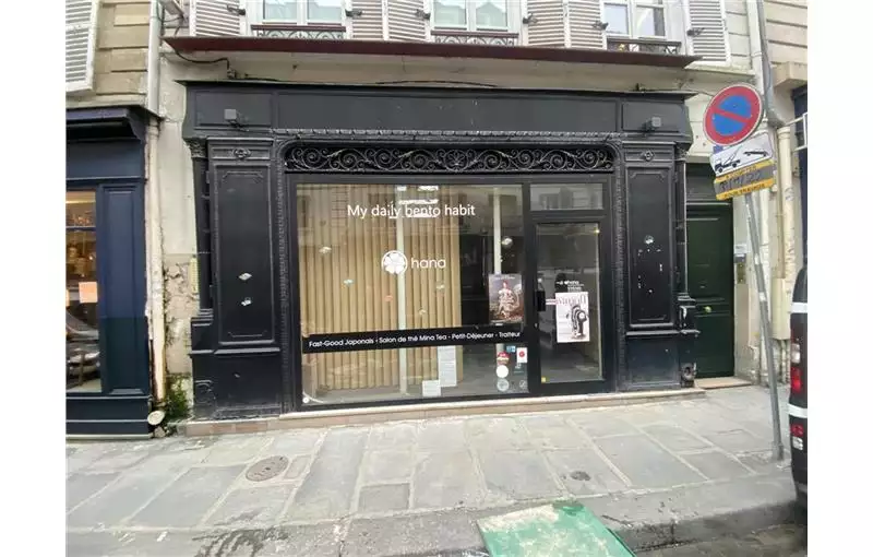 Location de local commercial de 55 m² à Paris 7 - 75007