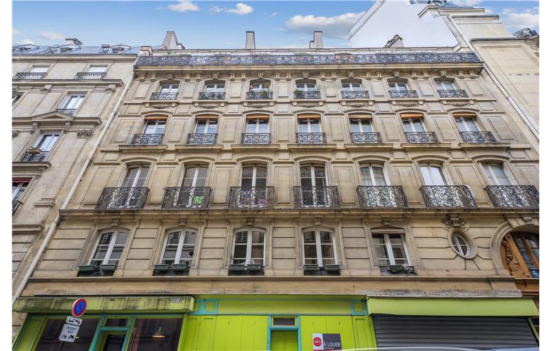 Location de local commercial de 82 m² à Paris 9 - 75009 photo - 1