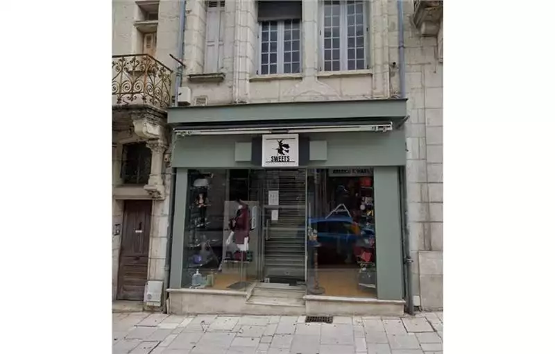 Location de local commercial de 80 m² à Périgueux - 24000