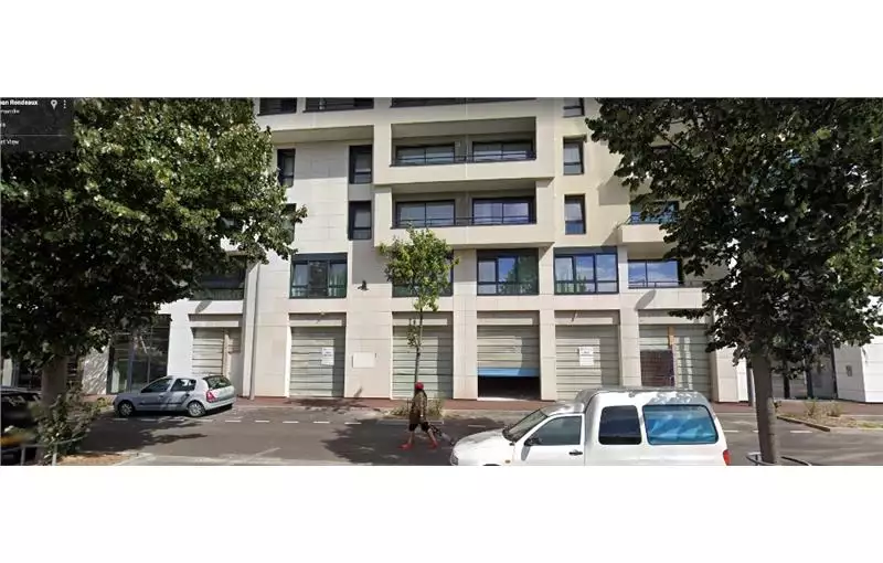 Location de local commercial de 405 m² à Rouen - 76000