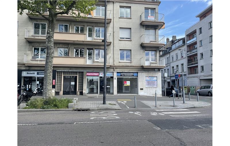 Location de local commercial de 216 m² à Rouen - 76000 photo - 1