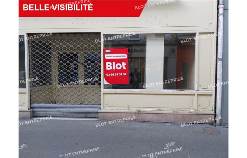 Location de local commercial de 247 m² à Saint-Brieuc - 22000 photo - 1