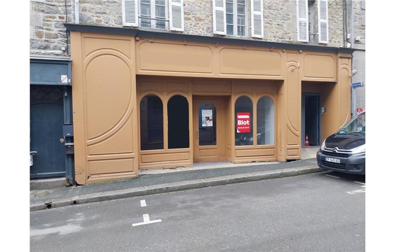 Location de local commercial de 240 m² à Saint-Brieuc - 22000 photo - 1