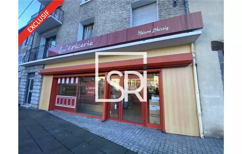 Location de local commercial de 120 m² à Saint-Flour - 15100