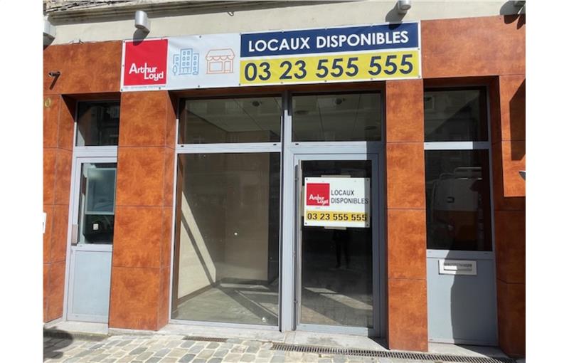 Location de local commercial de 56 m² à Soissons - 02200 photo - 1