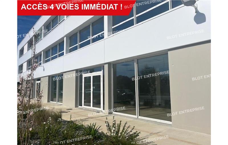 Location de local commercial de 168 m² à Vannes - 56000 photo - 1