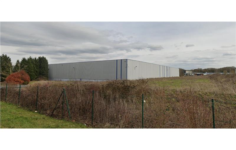 Location d'entrepôt de 31 375 m² à Allonne - 60000 photo - 1